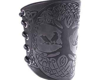 Handcrafted Leather Bracers Engraved with Yggdrasil Tree, Archery Arm Guards, Leather Bracers Cuffs, LARP Cosplay and Larp Gift