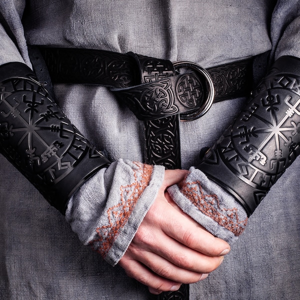 Leather bracers Archery Arm Guards Viking Bracers Vegvisir Futhark Runes Vikings Compass Stave Nordic with Celtic: a pair