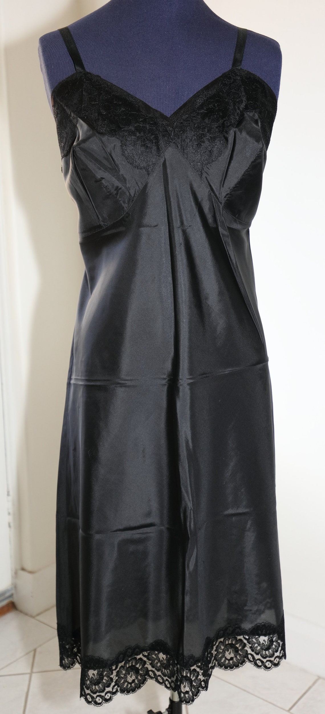 Vintage Silky Satin Full slip with delicate lace trim. Black Etsy