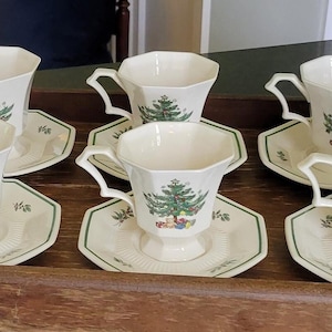 Vintage Nikko Christmastime Cups and Saucers Set of 6 Christmas Tree Made in Japan