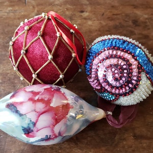 Vintage Christmas Ornaments  Burgundy Pink Ornaments - Sequin, Velvet, Glass Ornaments 1980s Christmas