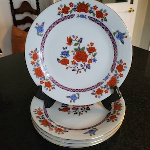 Four Crown Ming Old Imari The Regent Collection Salad Plates Chinoiserie Grand Millennial