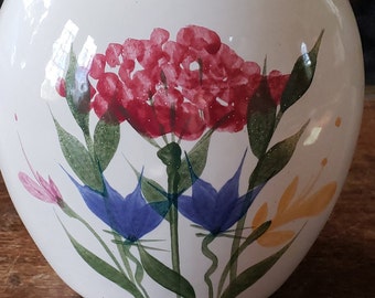 Vintage Emerson Creek Pottery Vase – Hand-Painted Red Hydrangea, Signed 1993