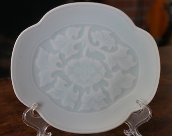 Vintage Celadon Lotus Dish - 1960s Chinese Quatrefoil Lotus Dish