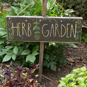 Herb Garden, Hand Painted Wood Sign, Garden Sign, Custom Wood Herb Sign, Garden Gift, Personalized Garden Sign, Mother&#39;s Day, Garden Decor