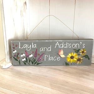 Personalized Hand Painted Sign, 16&quot; x 6&quot; Garden Sign, Gift for Her, Wood Sign w/Personalization/Flowers, Unique Garden Decor, Gardener Gift
