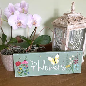 Custom Garden Sign, Garden Life, Garden Decor, Gift for Her, Hand Painted Wood Sign, 16&quot;x6&quot; sign, Custom Yard Sign, Unique Gift for Gardener