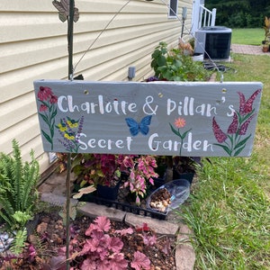 Personalized 16&quot; x 6&quot; Sign, Garden Sign, Hand Painted Sign, Garden Decor, Custom Wood Sign, Personalized Garden Sign, Gift for Gardener