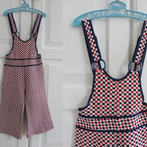 White 70s Vintage Unisex Overall With Squares In Red And Blue // Flared Legs And Plastic Rings // Size 3 - 98 // Made In Denmark