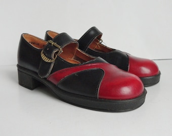 Cute And Cool 70s Winfield Vintage Childrens Leather Shoes // Deadstock // Black Red // Size 9-27 // Made In England