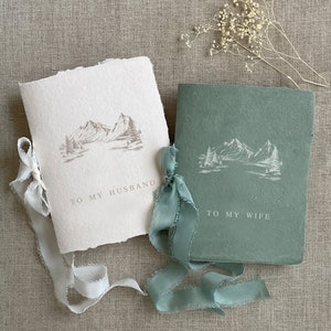 Livre de vœux de mariage forêt de montagne Livret de vœux 4,25 x 5,5 pouces, couverture en papier de coton fait main, bord naturel