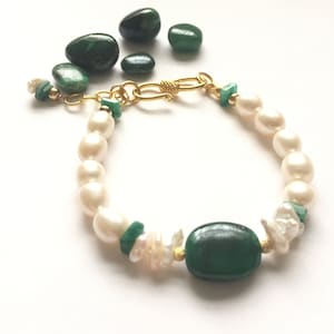 Emerald and Pearl Bracelet,  May Birthstone, Freshwater Pearl, Emerald Jewellery, Emerald Bracelet with Gold Clasp, Birthstone Bracelet.