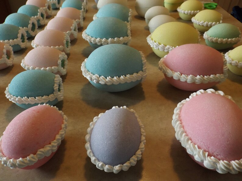 Personalized Panoramic Sugar Easter Egg diorama hollowed | Etsy