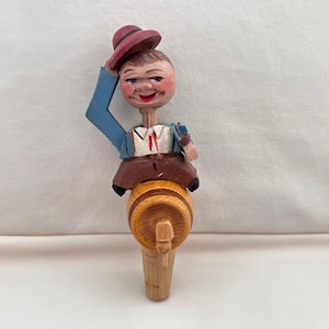 Vintage ANRI Mechanical Wood Bottle Stopper