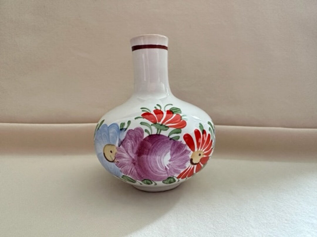 Small Vintage Hand Painted Floral Bud Vase - Etsy