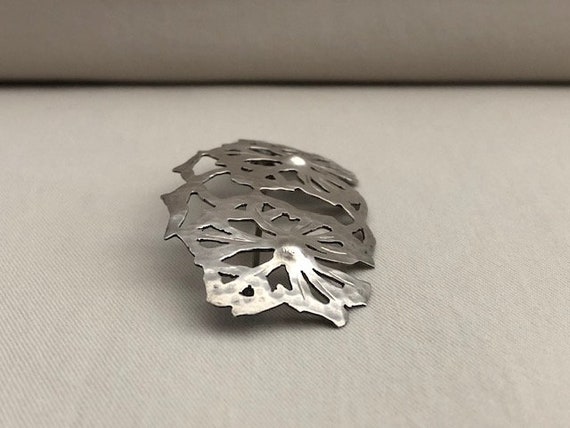 Vintage Sterling Silver Floral Cut Out Brooch Pin - image 5