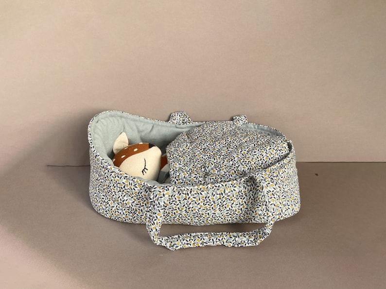 Doll carrier, doll carry cot, doll bassinet Instant Download Sewing Pattern image 1