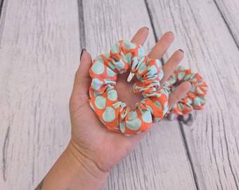 Scrap Fabric Scrunchie, Biodegradable Hair Tie, Zero Waste Gift