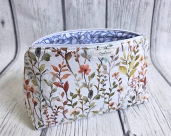 Floral Zippered Makeup Bag: Travel Toiletry Organizer