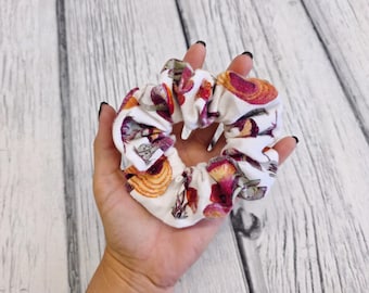 Scrap Fabric Scrunchie, Biodegradable Hair Tie, Zero Waste Gift