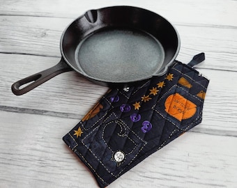 Agarradera con forma de ataúd: decoración gótica y espeluznante para la cocina