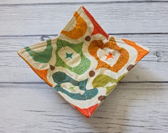 Vintage Print Microwave Bowl Cozy: Insulated Cotton Hot Pad