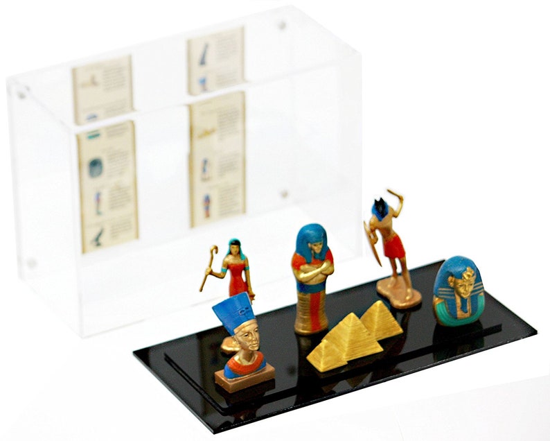 Deluxe Clear Acrylic Memorabilia Display Case image 9