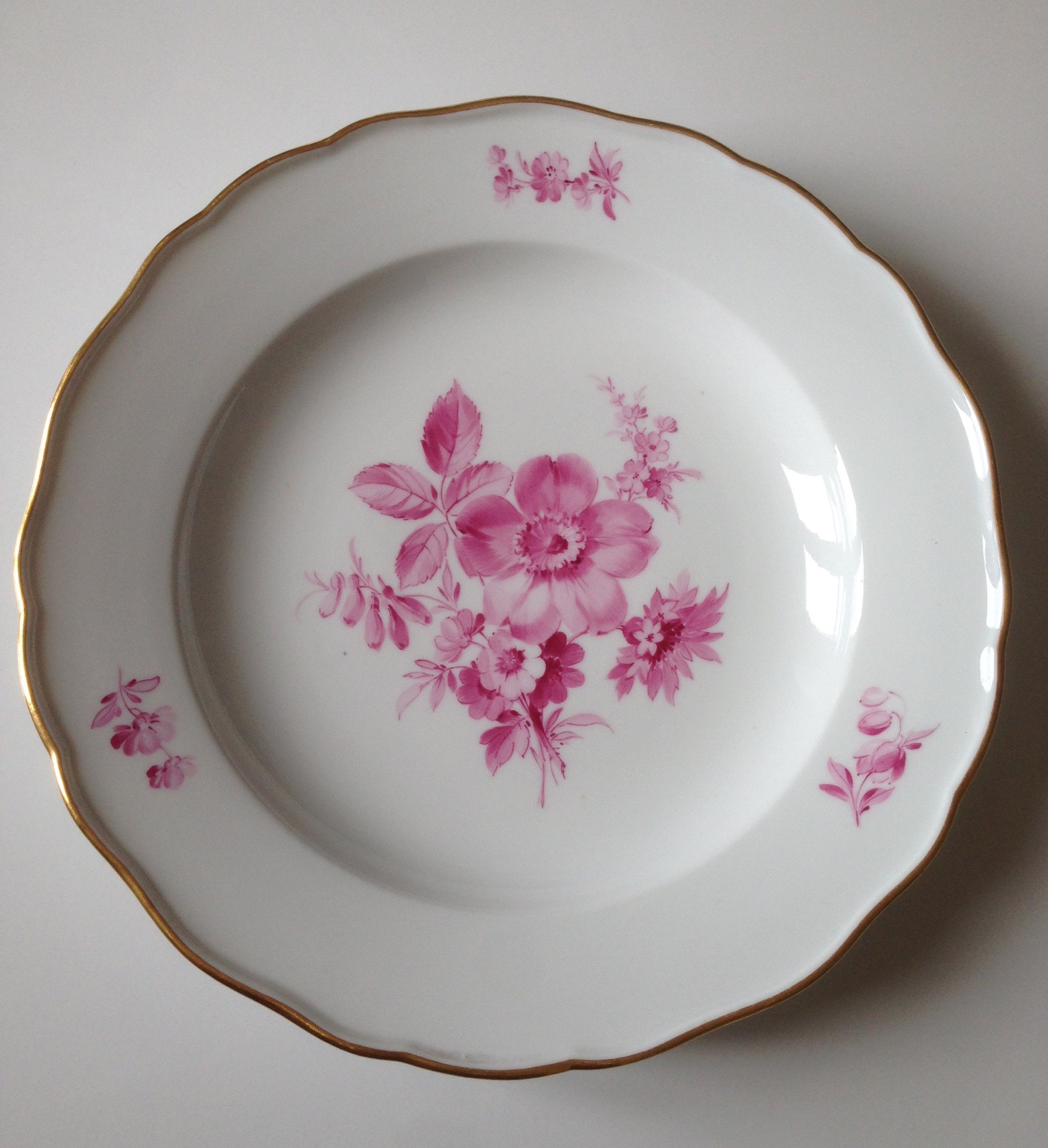 Ensemble de 6 Bols à Soupe en Porcelaine Antique Meissen Peints La Main Fleurs Roses Du 19Ème Siècle