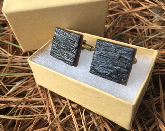 Personalized Whiskey Barrel Cufflinks, groomsmen gift, wedding cuff links, 5th anniversary gift for him, Father's Day, rustic wood cufflink