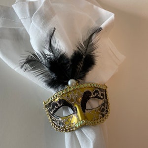 Eine Maske Serviettenring, Purim Party Decor, Mardi Gras Decor