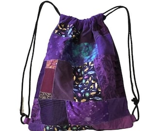 Fioletowy plecak ze ściągaczem, fioletowa patchworkowa torba ze ściągaczem, torba ściągająca w stylu boho, plecak ze ściągaczem ze skrawków materiału