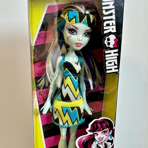Monster High g1 Frankie Stein doll, Sleepover Frankie, vintage doll, mattel doll