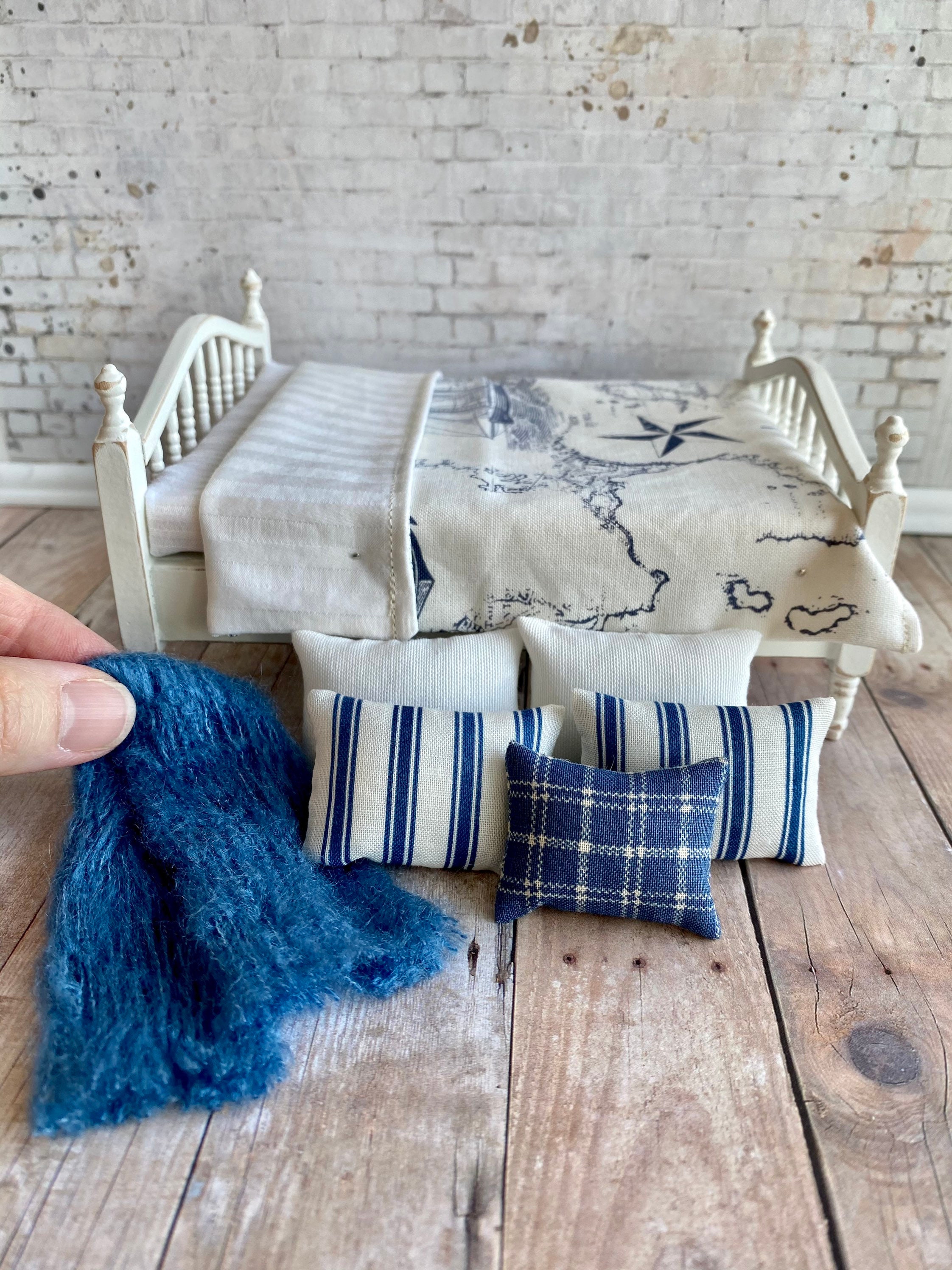 112 Scale Dollhouse Bedding Dollhouse Pillows Comforter and Etsy