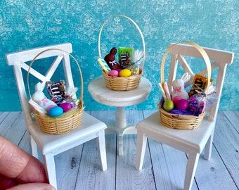 1:12 scale Miniature Easter Basket, miniature Easter eggs, dollhouse Easter miniatures