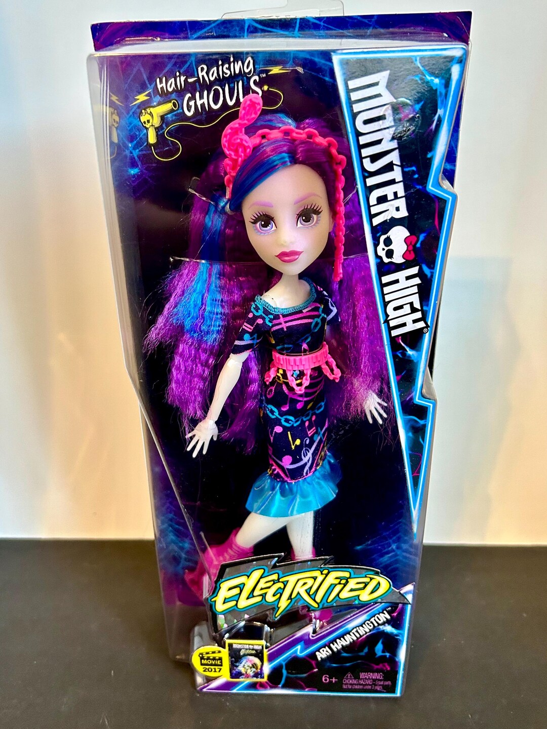 Monster High g2 Elektrifizierte Ari Hauntington, Haarsträhnender Ghoul ...
