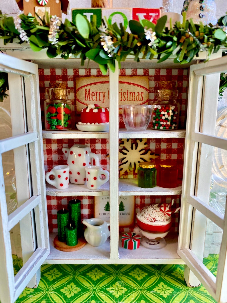 Miniature Christmas Artisan Dollhouse Furniture Etsy