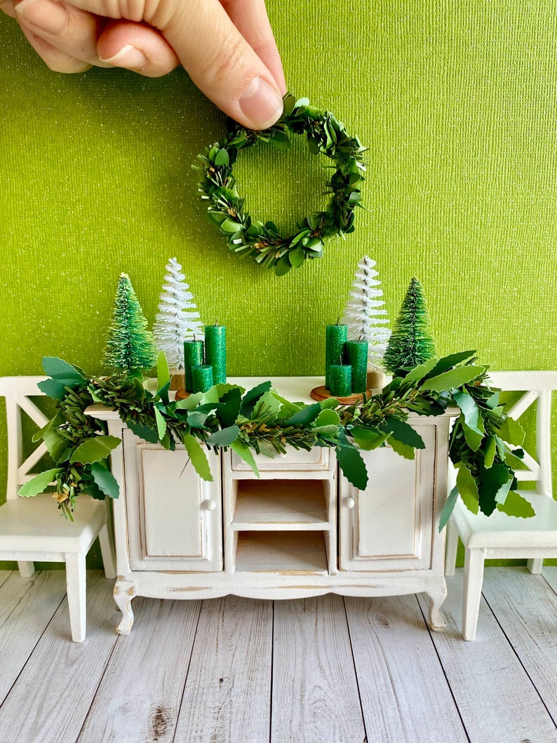 Miniature Christmas Garland and Wreath Dollhouse Wreath Etsy