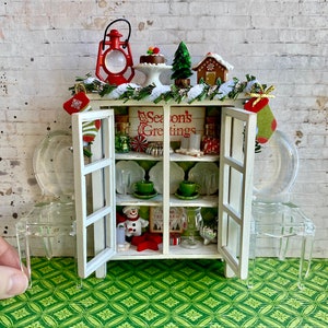 DIY Dollhouse Christmas Decorations Cupboard - Miniatures