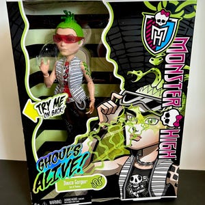 Monster High Deuce Gorgon g1 doll, Ghoul’s Alive Deuce, mattel doll, vintage doll