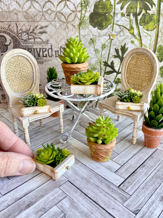 Coniglietto Pasquale Foresta Verde In Miniatura 1:12 – Sue's Foil – Fatto A Mano USA