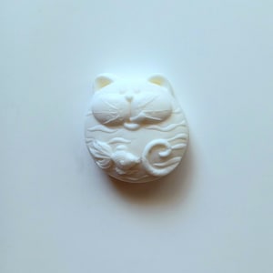 Fresh Rain Scented Cat with Goldfish Shaped Bar of Goats Milk Soap, 2.6 ounces