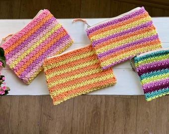 Thelma Pouch
