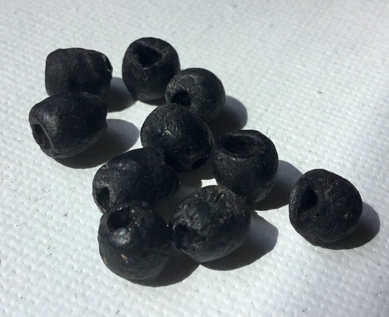 Handmade Rustic Black Small Recycled Glass Beads Jewellery Supply Beading Fair Trade from Ghana Size 5-7mm Pack of 1020 Beads