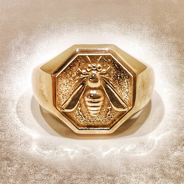 Signet Bee Ring, 18k Solid Gold Men's Ring, Handmade Octagon Chevalier Ring Featuring A Honeybee, Ancient Greek Symbol, Gift for Husband