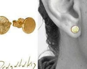 Gold Dot Earrings, 14K solid Gold Disc Hand Crafted Small Studs, Geometric Unisex Earrings