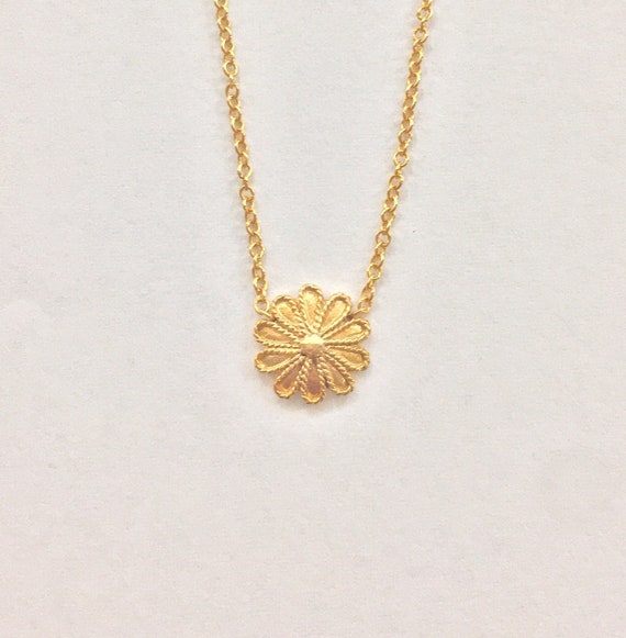 ネックレス・ペンダント Nature Daisy Necklace (2 color) 14K Gold Daisy Necklace • Gold Flower Pendant • Tiny Nature
