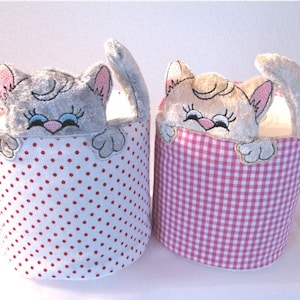 ITH Embroidery in the hoop Toilet roll cover with cat stuffies, 5 x 7 &quot; for bathroom