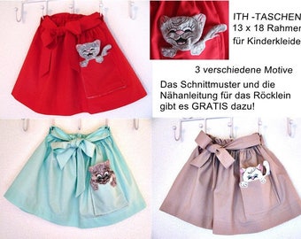 May include: Three different skirts with pockets and bows. Each skirt has a cat applique on the pocket. The text on the image reads "ITH-TASCHEN 13 x 18 Rahmen für Kinderkleider 3 verschiedene Motive Das Schnittmuster und die Nähanleitung für das Röcklein gibt es GRATIS dazu!"