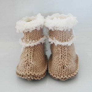 Baby Uggs, Baby boy booties, Fur booties, Baby slippers pattern, Baby Shoes, Newborn Knitting Pattern, Baby knitting, Baby girl booties