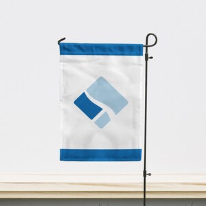 Arlington, Virginia USA Gartenflagge | Größe - 12&quot; x 18&quot; | Doppelseitiger einzigartiger Designdruck | Hochwertige Materialien | Hergestellt in der EU